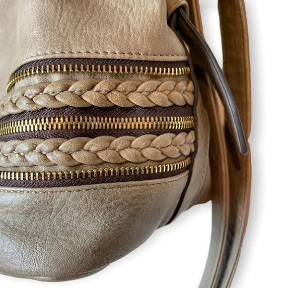 Hibou Tan Shoulder/Crossbody Bag with Braid &  Zipper Details - Picture 4 of 16